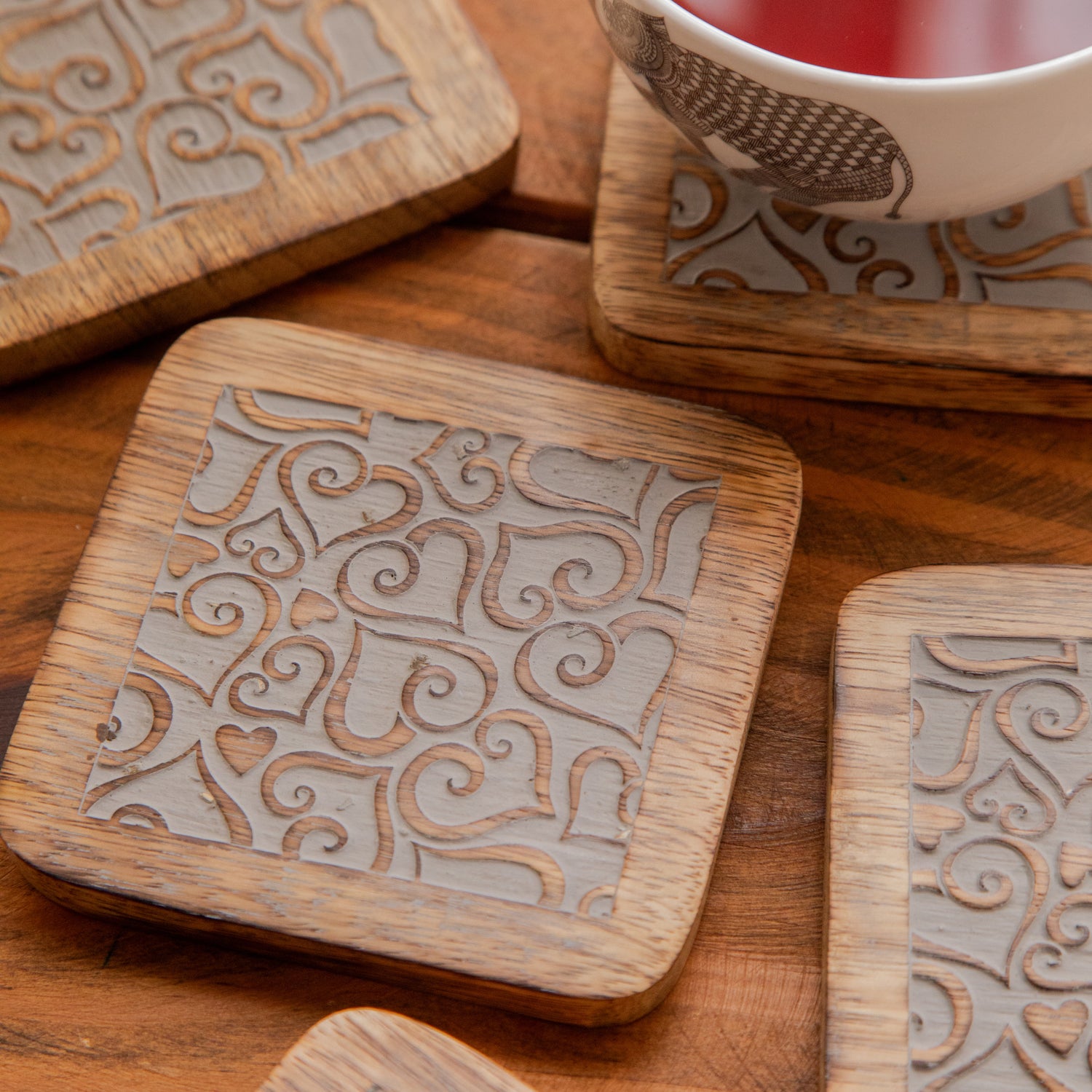 Ornate Swirl Sesham Wood Coasters with Holder – Handcrafted Set of 6