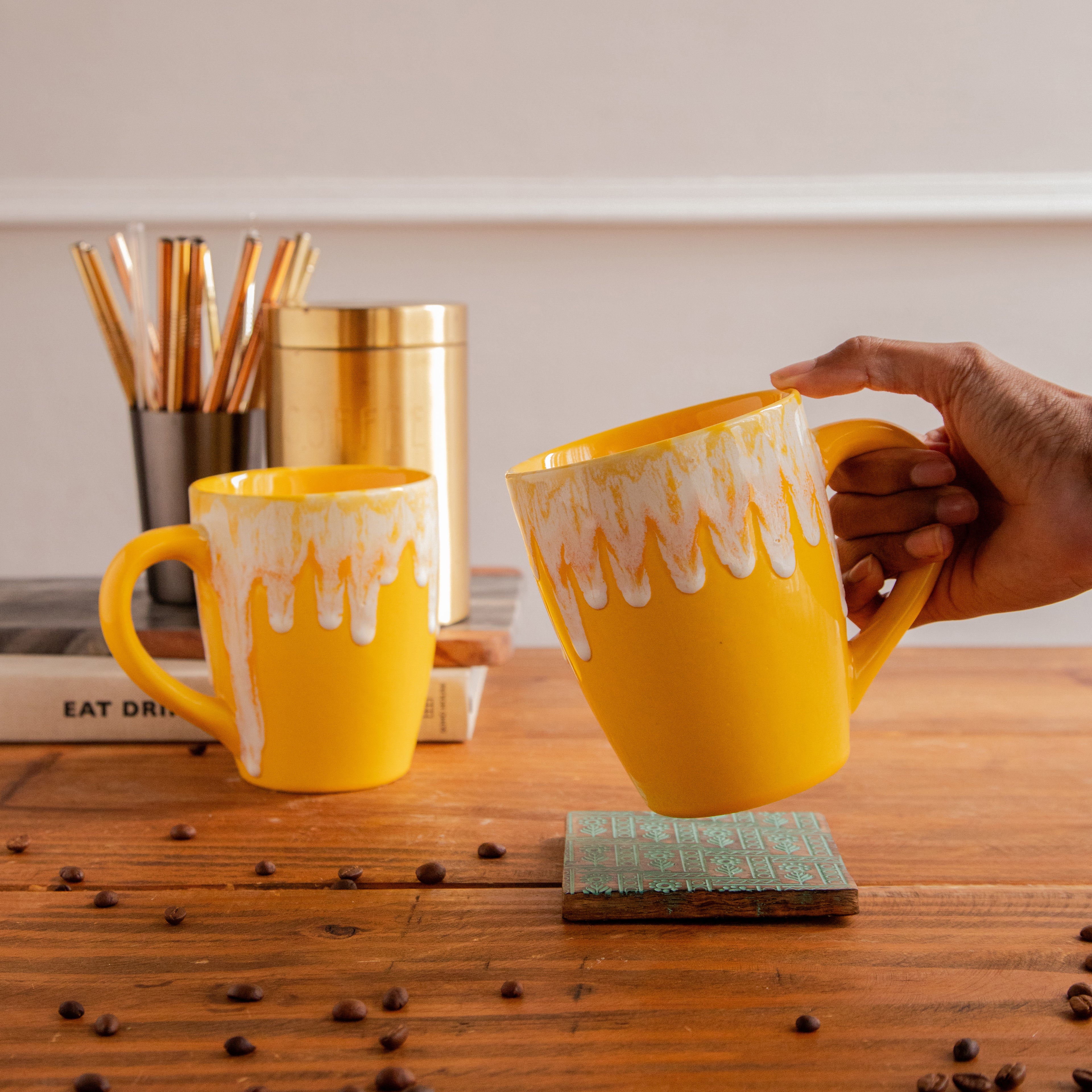 Sunburst Drizzle Hand-Painted Ceramic Mug – 650 ml