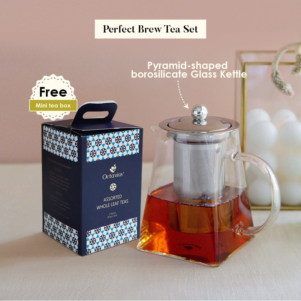 Perfect Brew Tea Set with Pyramid-shaped borosilicate Glass Kettle