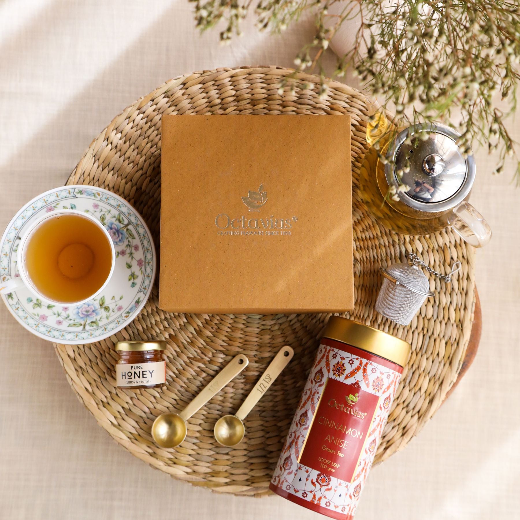 Tea Essentials-Sweet & Spicy (Cinnamon & Star Anise Green Tea)
