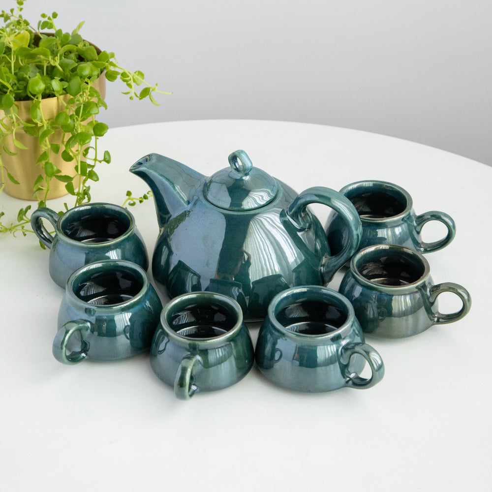 
                  
                    Load image into Gallery viewer, Modern Ceramic 7 Piece Tea Set  - Glossy Green
                  
                