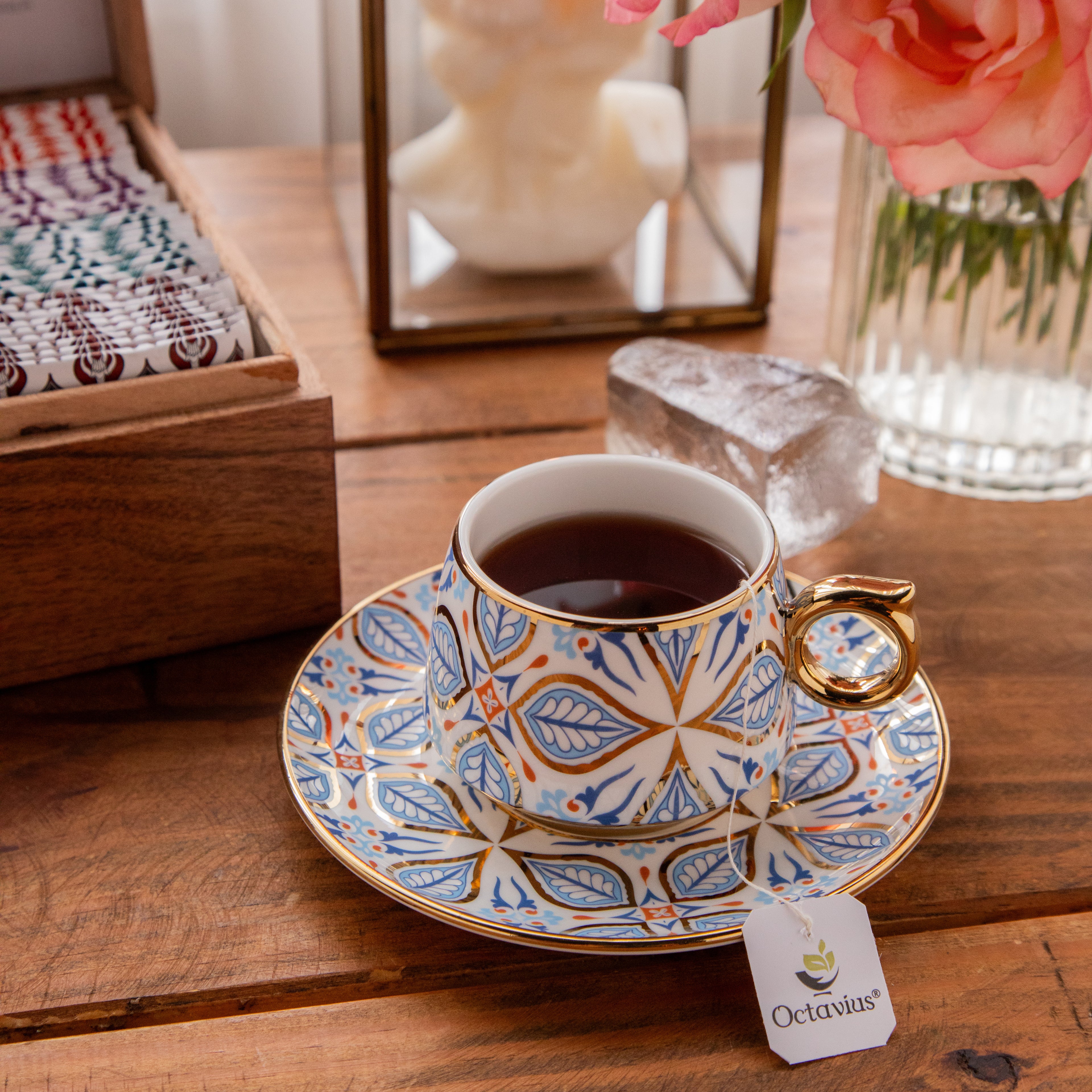 Tea Explorers’ Collection in Heritage Bloom Wooden Caddy (80 Enveloped Teabags)