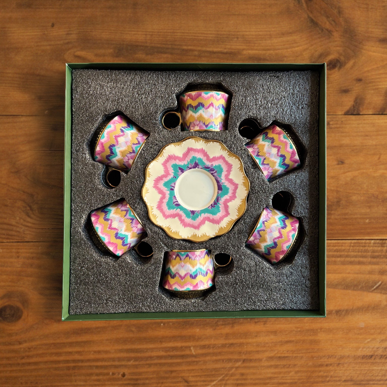 Majestic Ikat Waves Tea Set (6 Cups &amp; Saucers) – 200 ml