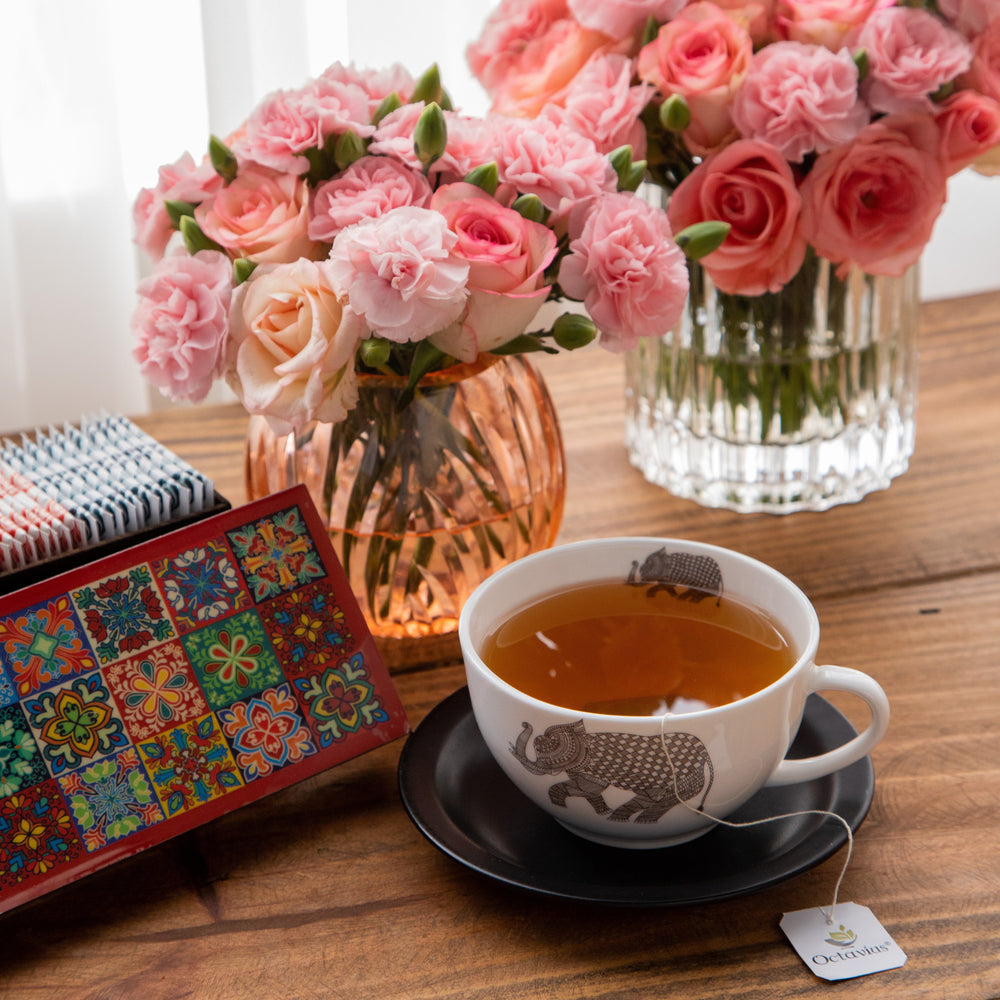 
                  
                    Load image into Gallery viewer, Assortment of Fine Teas- 60 Black &amp;amp; Green Teabags in Tile Motif Wooden Box
                  
                