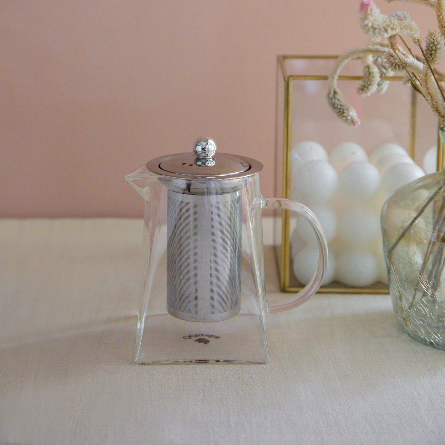 Pyramid Shaped Borosilicate Glass Kettle With Steel Infuser