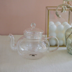 
                  
                    Load image into Gallery viewer, Round Borosilicate Glass Teapot With Glass Infuser
                  
                