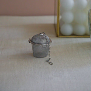 
                  
                    Load image into Gallery viewer, Basket Shaped Tea Infuser with Extended Chain
                  
                