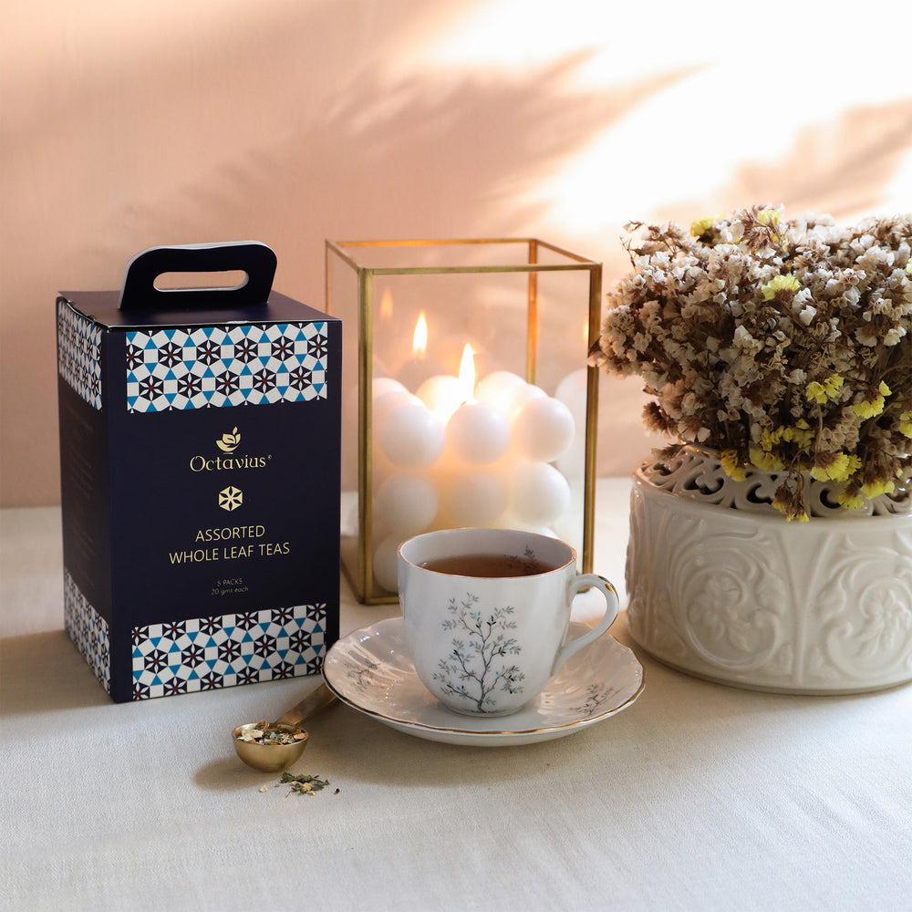 
                  
                    Load image into Gallery viewer, Mini Tea Box- Assorted Black Tea Infusions + Infuser
                  
                